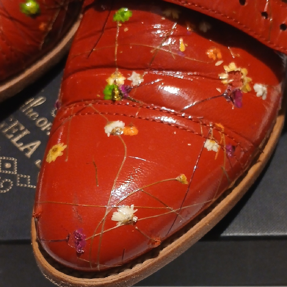 Angela Scott Red Floral Women's Loafers - Picture 2 of 7